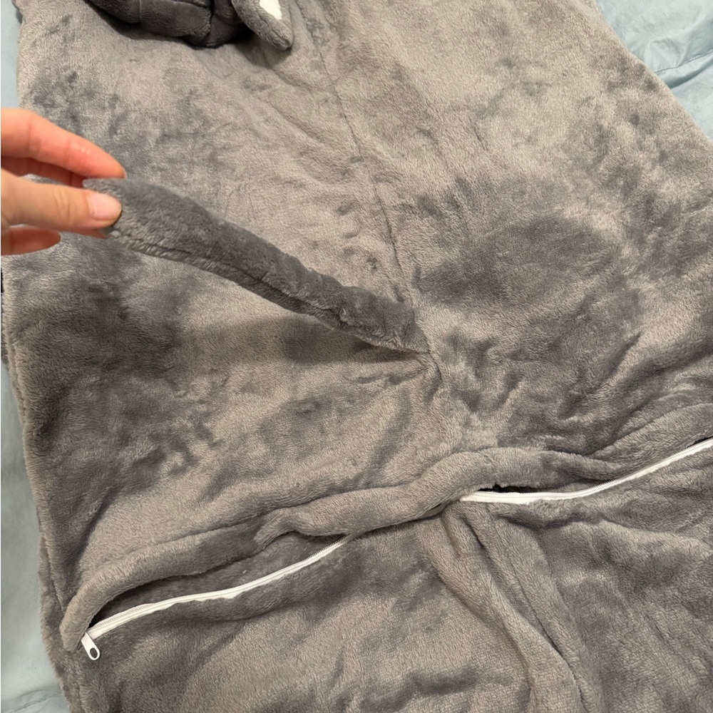 Gray Animal Hooded Jumpsuit - Picture 6 of 8